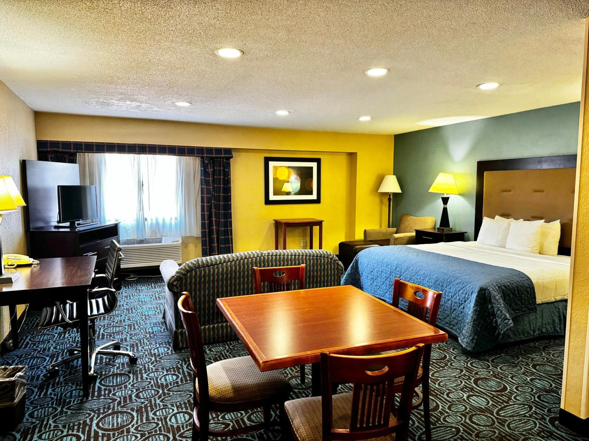Regency Inn & Suites New London Mystic Ngoại thất bức ảnh
